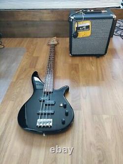 YAMAHA RBX170 Bass Guitar (Used) with Fender Rumble 15 Amp (New)