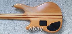 Yamaha BB2005 5 String Bass Guitar with Hiscox Liteflite case