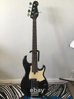 Yamaha BB435 5-string bass guitar