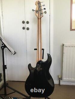 Yamaha BB435 5-string bass guitar