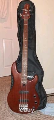 Yamaha BB N411 4-String Bass 1996 with Gigbag