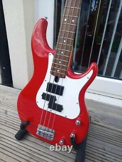 Yamaha Bass Guitar BB200 Custom