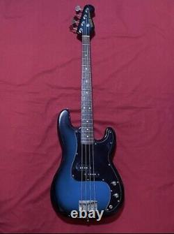 Yamaha P-Bass (PB-400R)