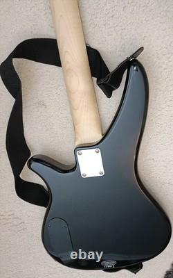 Yamaha RBX170 electric bass including strap + free case