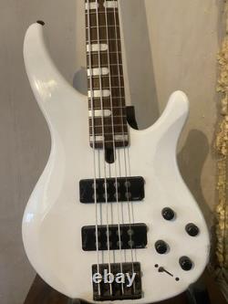 Yamaha TRBX304 Bass guitar. Excellent. Barely used